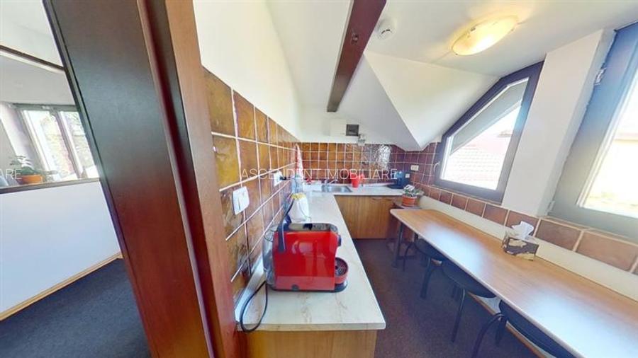 Nivel in casa, recomandat si activitati birou,  Central, Brasov. - 6
