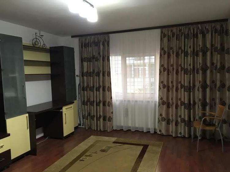 Garsonieră decomandată, 36 mp, bloc 1991, zona Vitan