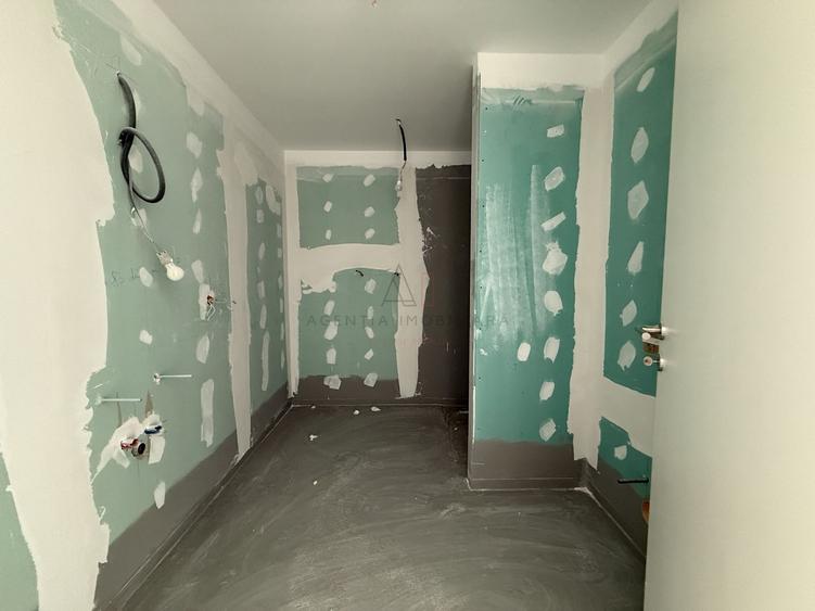 Up Site Apartament 310 MP | 5 Camere 2 Parcari Incluse