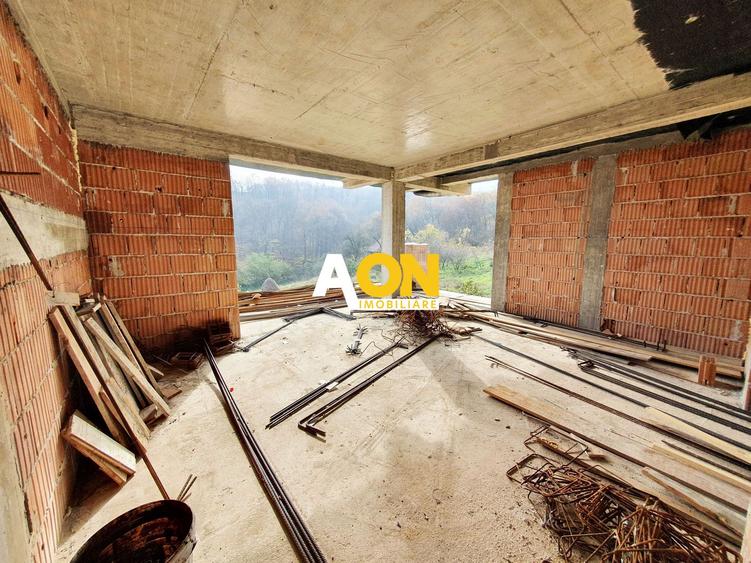 Casa la rosu, D+P+1E, 1433 mp teren, Valea Popii