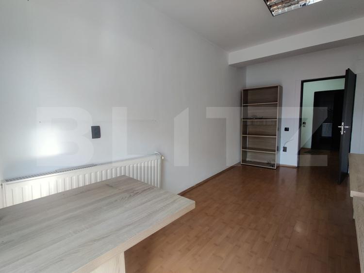 Inchiriere spatiu de birou, 22 mp - Central