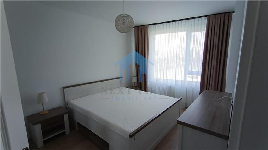 Apartament 3 camere, Piata 1 Mai