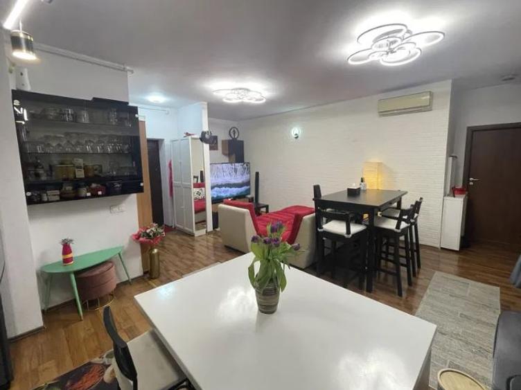 Apartament 3 Camere,Titan,Auchan,bl.2008,DECOMANDAT,Amenajat,centrala,parcare