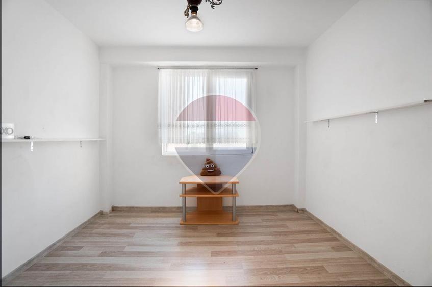 Apartament decomandat cu 2 camere Astra - L .C. Babes - Comision 0%