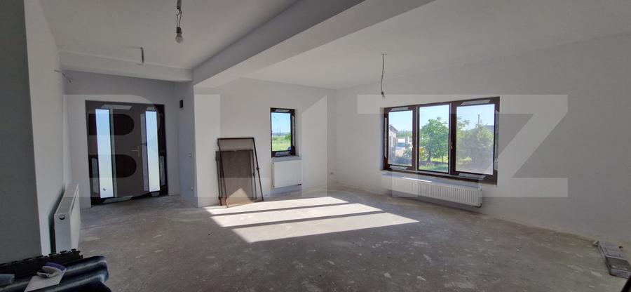 Casa semifinisata, 107 mp, 625 mp teren, zona Dudovicesti
