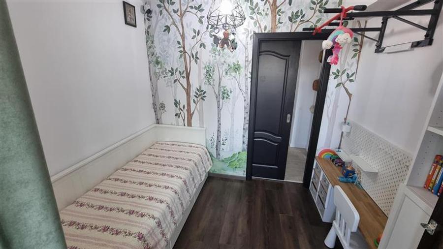 Apartament Nou 4 camere  de vanzare  Rediu