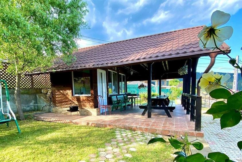 2 Vile/ Cabane situate in Gura Humorului, C-5270