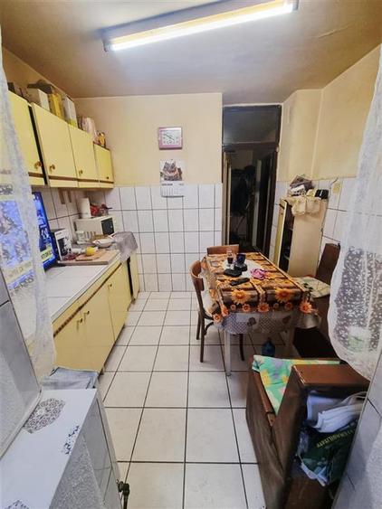 RECO Apartament de vanzare 3 camere in Calea Aradului