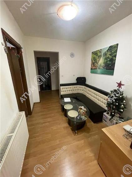 Apartament 3 camere decomandate balcon zona Mihai Viteazu Sibiu