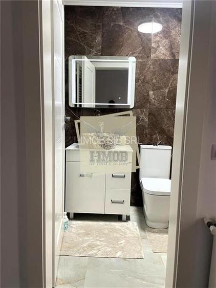 Casa 4 Camere 2 Bai Balcon si Terasa 21mp - 11