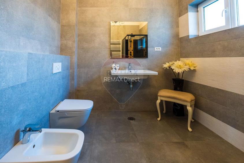Casă de Lux de vânzare| Trivale- Pitești| 378mp Sdc| Teren 868mp - 12