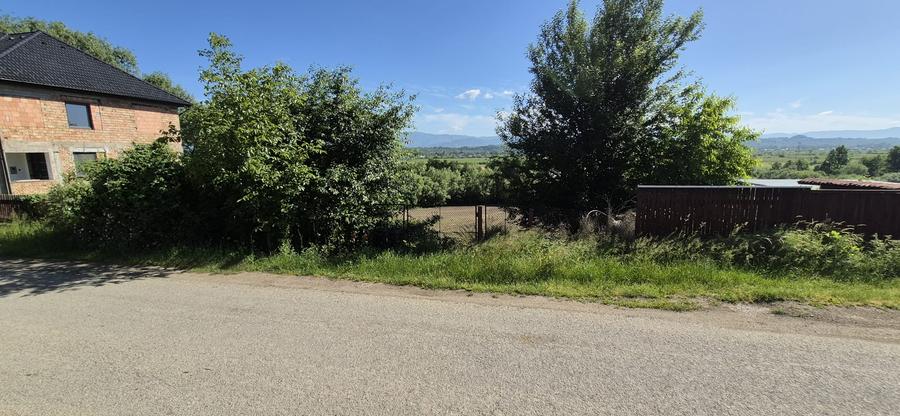 Teren intravilan de vânzare – Coltău, Maramureș | Zonă rezidențială de case