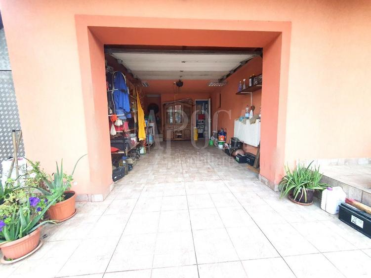 Casa 5 camere de vanzare in Nufarul Oradea, Oradea