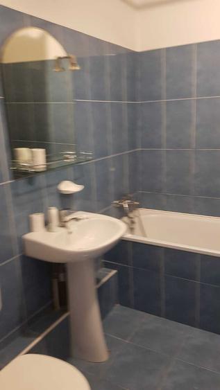 Apartament 2 camere Decebal, 5 minute de metrou, mobilat si utilat complet