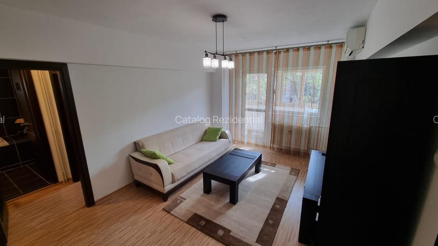 Apartament cu 3 camere in zona Tirapezului - 1 Decembrie 1918