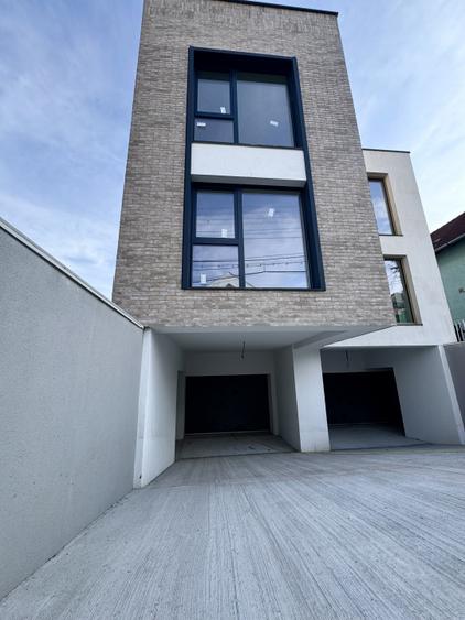 Duplex de vanzare | Andrei Muresanu