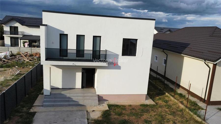 Casa individuala, 4 dormitoare, teren 420 mp  Finisaje premium - 3