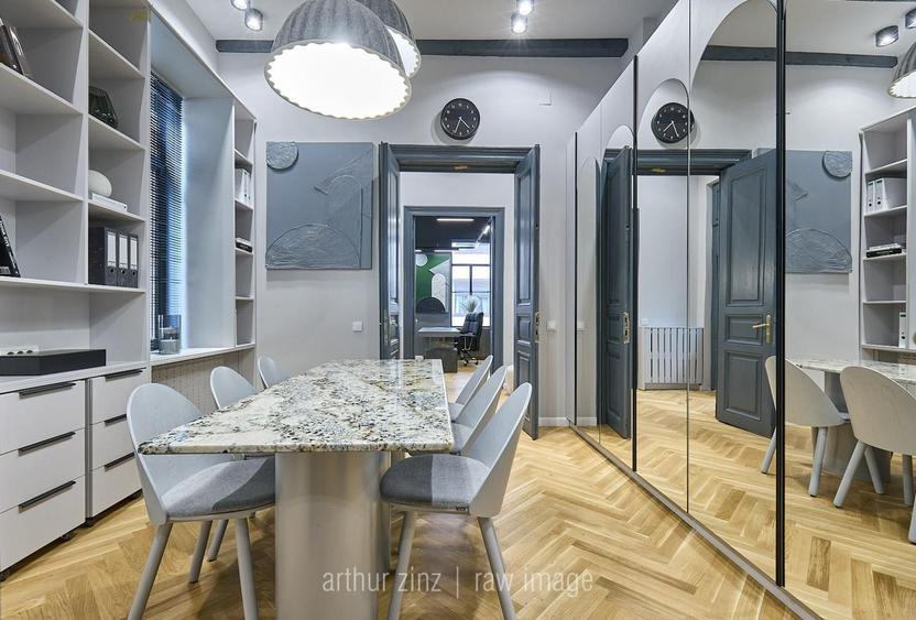 Birou amenajat | Mobilat si utilat | Cladire consolidata si renovata