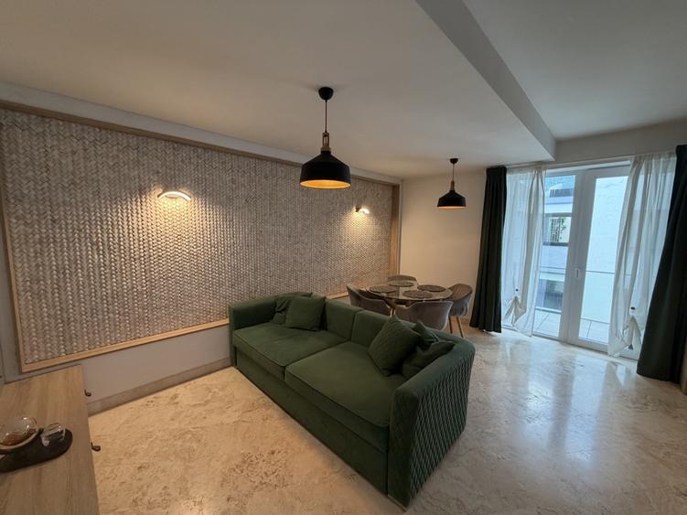 Parcul Carol, P-ta Regina Maria, 3 camere, loc de parcare subteran inclus