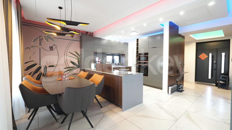 Vila individuala cu 7 camere | finisaje premium | 323mp teren