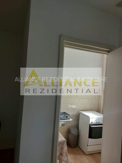 De vanzare | 2 camere | 38 mp | Metrou Aparatorii Patriei – 12 min |
