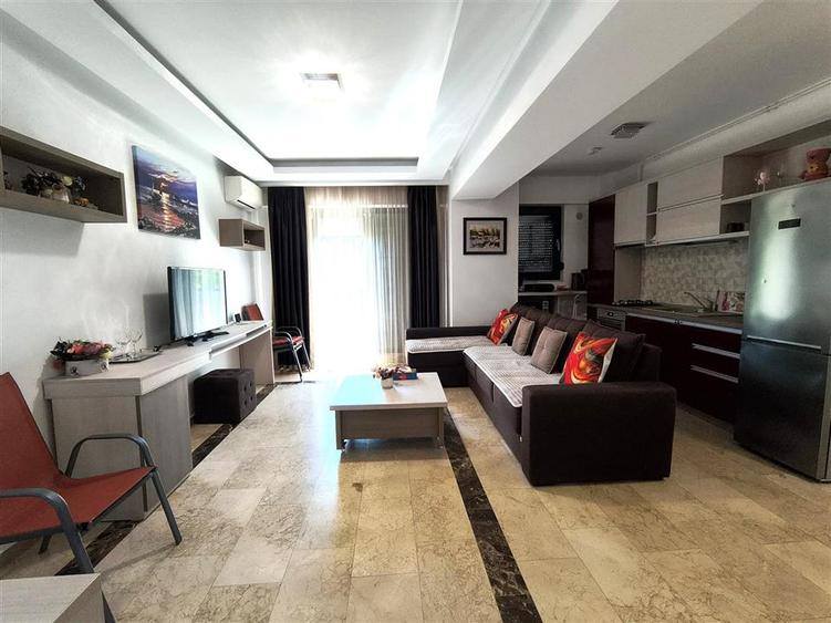 Apartament doua camere cu parcare de inchiriat in Mamaia