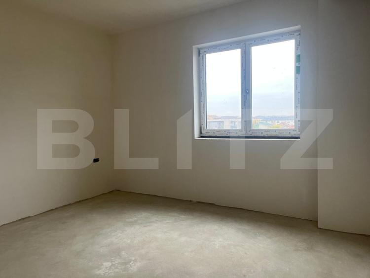 Apartament 3 camere, 84 mp, zona Soarelui