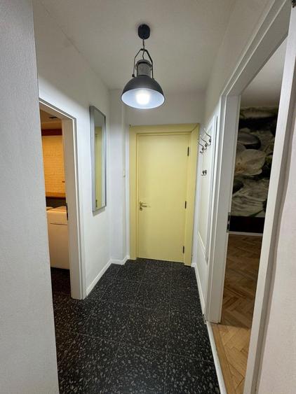 Apartament Victoriei, 79 mp, Parter - Potrivit Locuință sau Spațiu Comercial v19