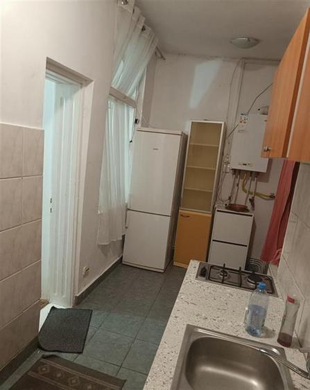 Zona Copou - cu centrala, mobilata si utilata Garsoniera