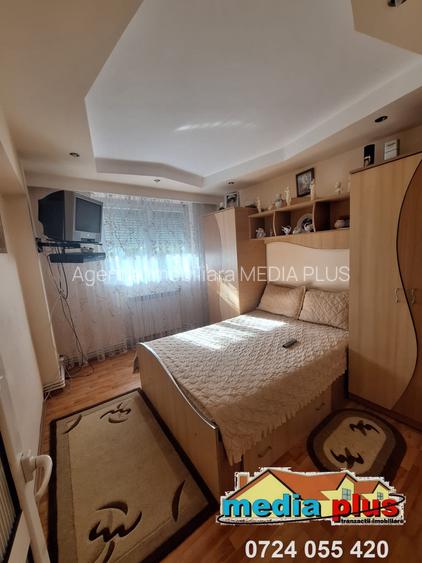 Apartament 3 camere decomandat, etaj 2, Micro 13 – 95.000 euro  Agentia Imobilia - 3