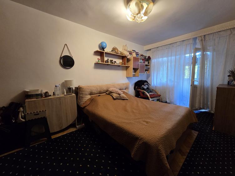 Apartament 3 camere, etaj 3, Dacia