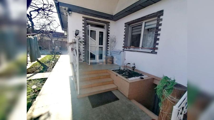 Ansamblu de 3 imobile, teren719mp,central Câmpia-Turzii,fără comision!