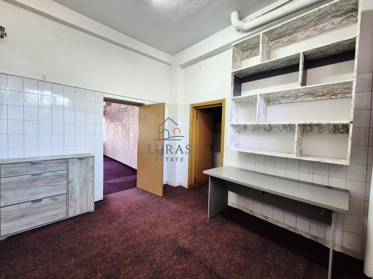 Spațiu comercial - Inel 2 | 60 mp | Parter | Vitrină stradală