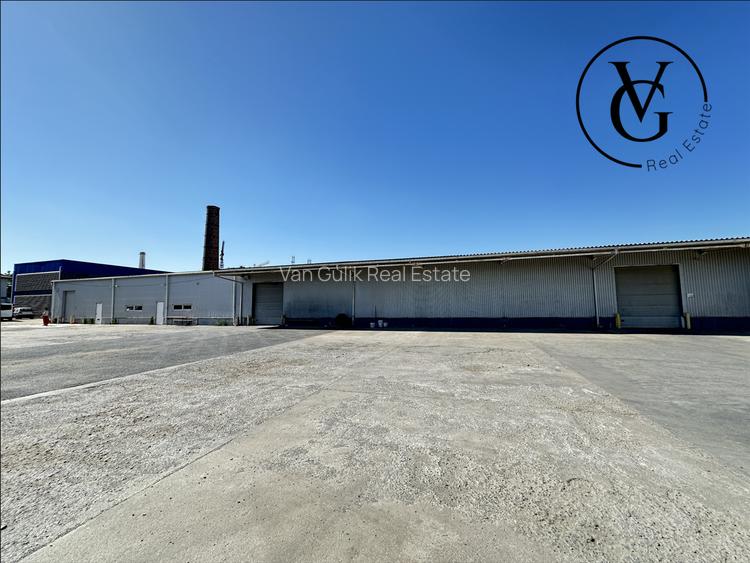 Spatiu industrial | Hala + birouri | 4.871 mp teren | Tulcea - 41