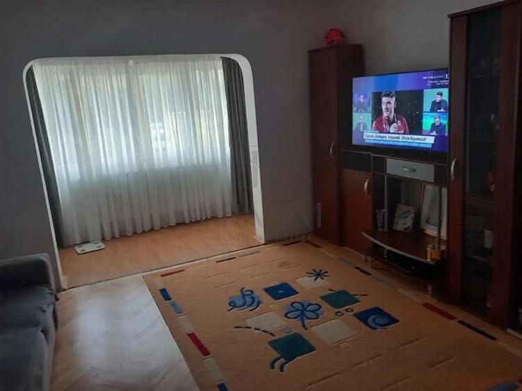 GIROCULUI | 3 CAM | DECOMANDAT | 2 BAI | CENTRALA |BOXA | SPATIOS