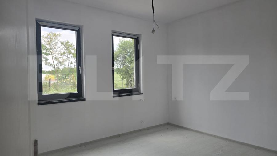 Casa 3 camere, 120 mp, teren 750 mp, Viile Satu Mare