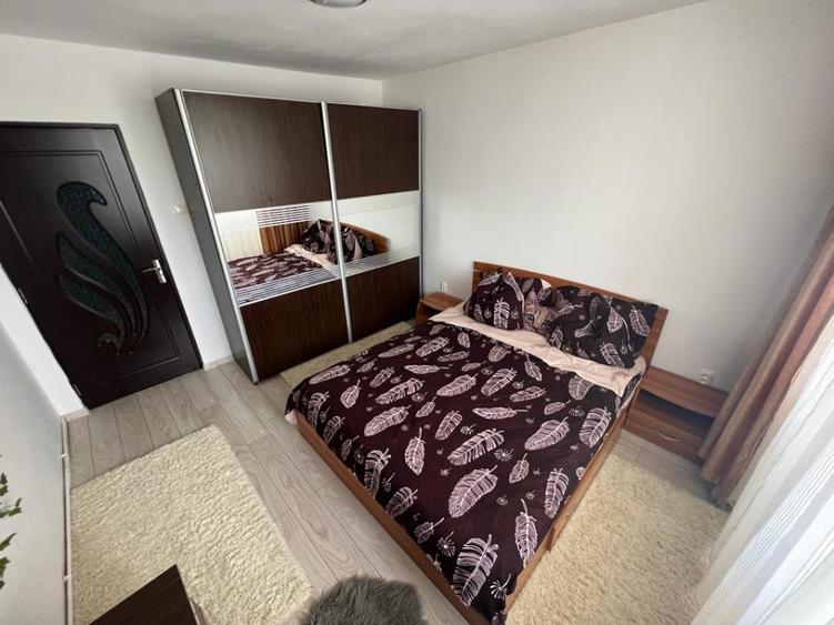 Ultracentral - zona McDonalds, 2 camere decomandat ( + AC si balcon )