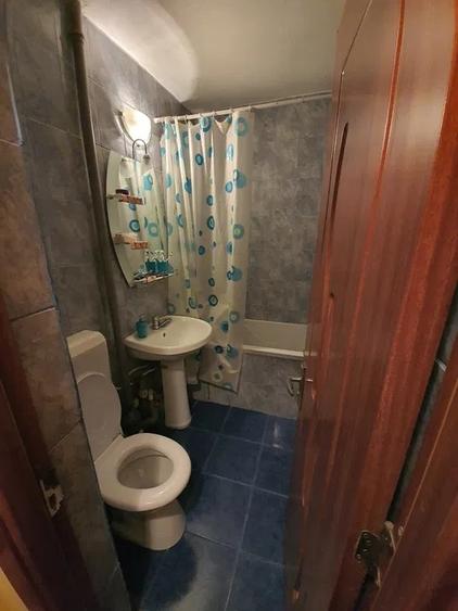 Apartament 3 camere complet renovat zona unități militare Sud