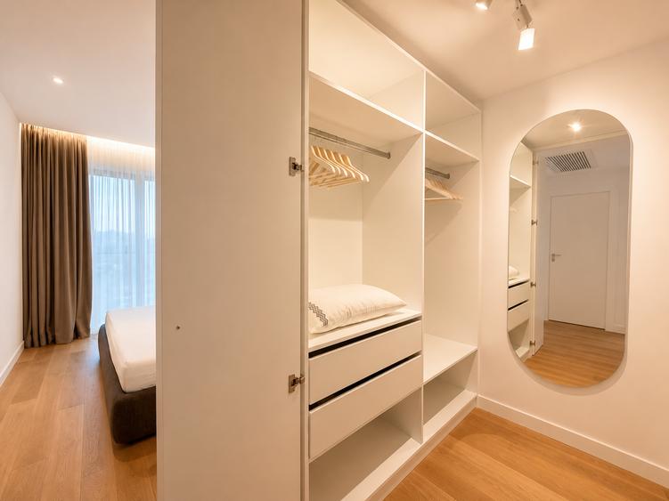3 camere etaj 7 One herastrau Towers