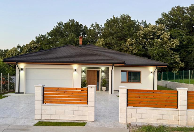 Casă individuală cu 4 camere și 2 băi - 1000MP teren, Bârnova