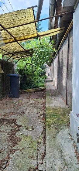 Casă 5 camere, zonă centrală, stradă liniștită — Călărași