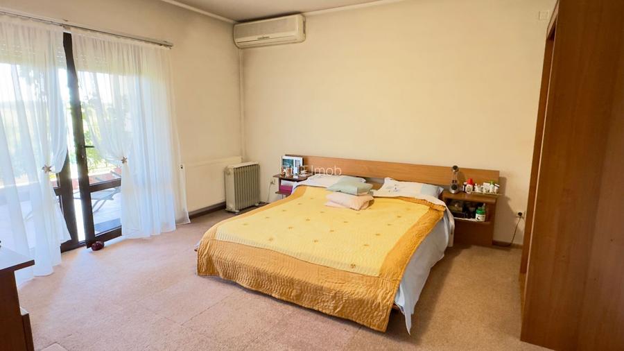 Vila individuala P+1+M cu deschidere la Lacul Snagov, piscina, sauna, ponton ! - 33
