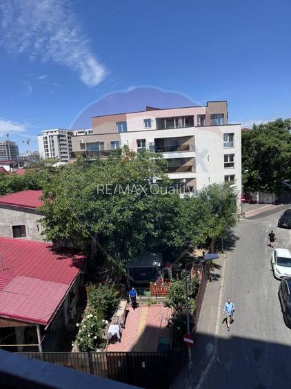 Apartament cu 3 camere de vanzare, centrala proprie - Mihai Bravu - 25
