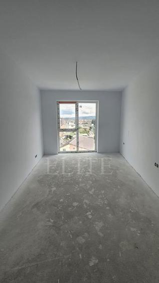 Apartament 3 camere în zona str. Fabricii, str. Campina
