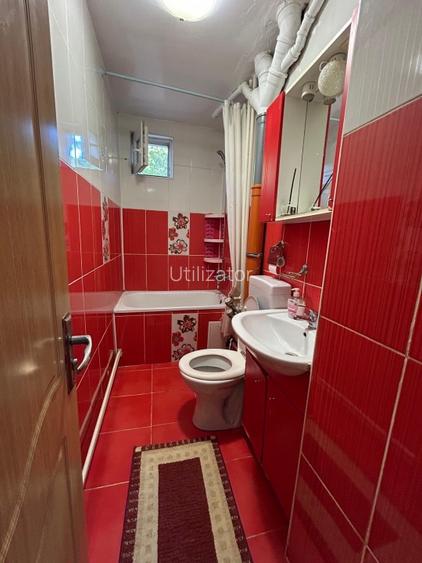 Proprietar inchiriez apartament 3 camere Central - 3