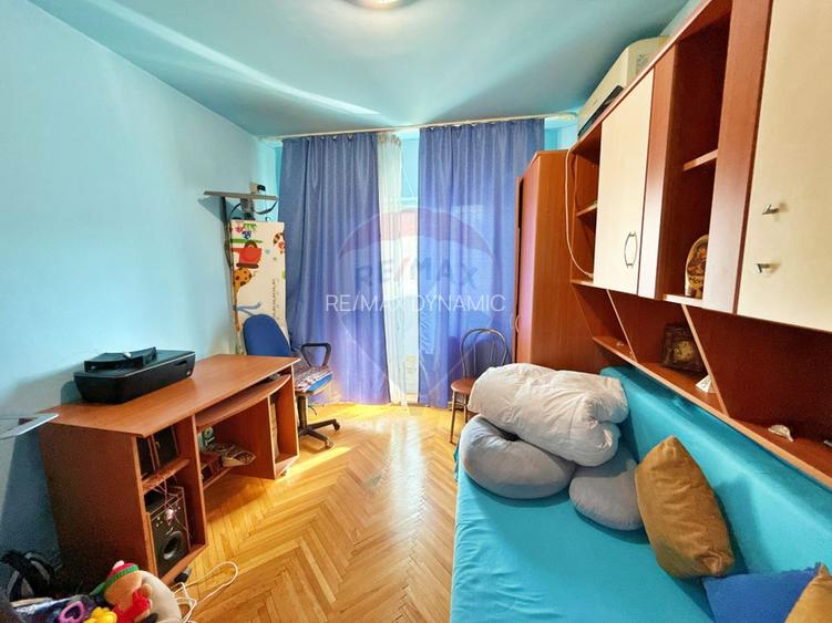 Apartament cu 3 camere de vânzare în zona Aurel Vlaicu - 7
