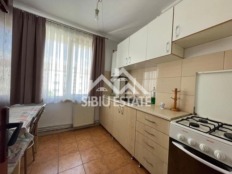 Apartament 2 camere decomandat – 54 mp – Etaj 3 – Terezian, Sibiu