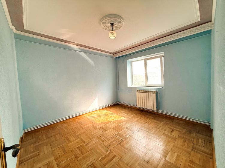 Apartament cu 4 camere lângă Mănăstirea Frumoasa - etajul 3 - bloc 1983