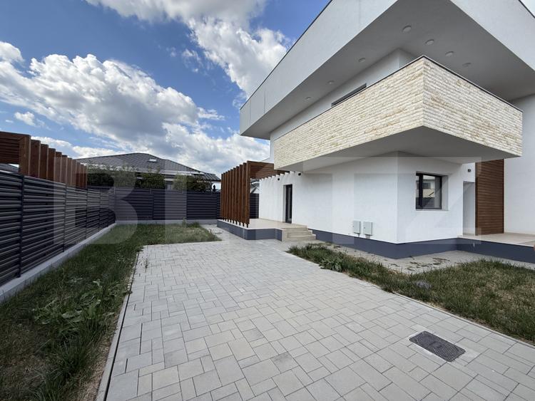 Casă tip duplex, unitate individuală, construcție nouă – Dream House
