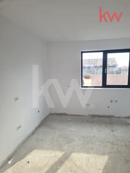 Casă parter, construcție solidă, teren generos – Cârcea, zona Metro